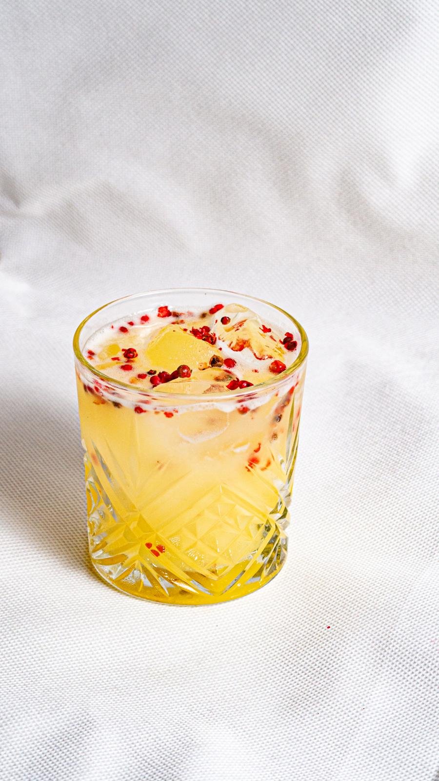 Morena Rosa — drink exclusivo Brazilian Concept